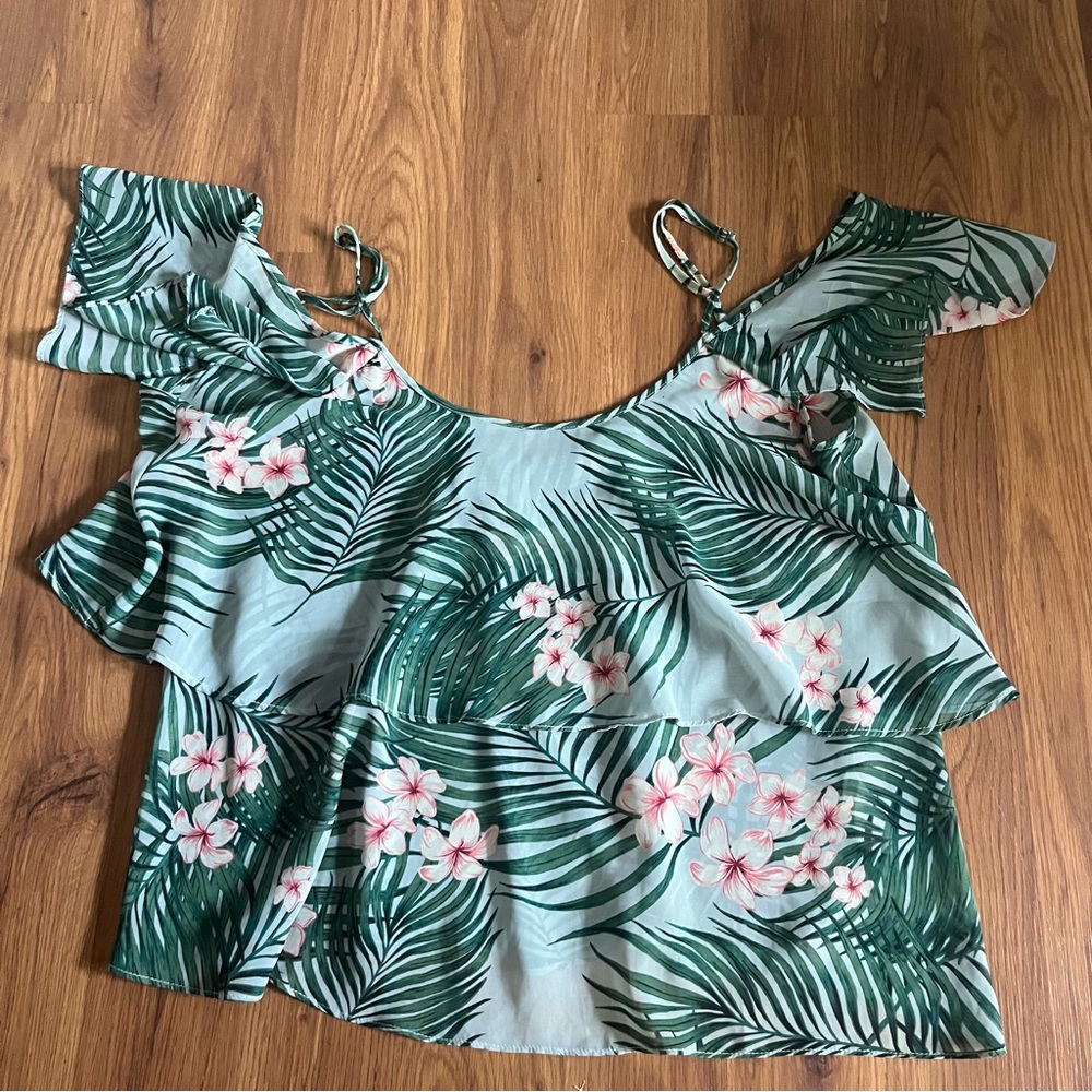 Show me your mumu romance ruffle top
